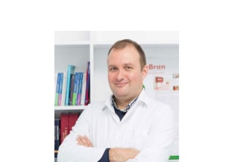 dr Oliver Radmili - radiolog